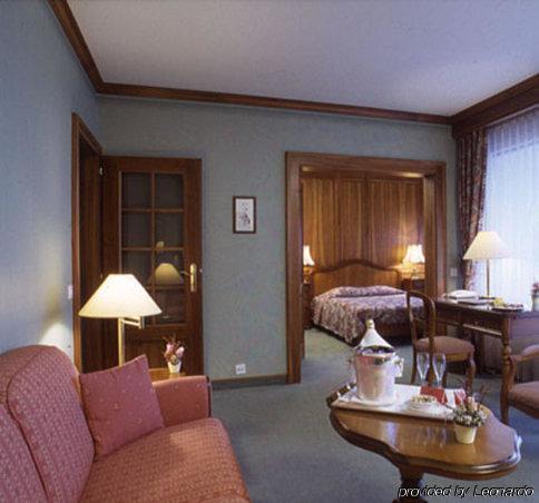 Hostellerie De La Vendee Lancy Værelse billede